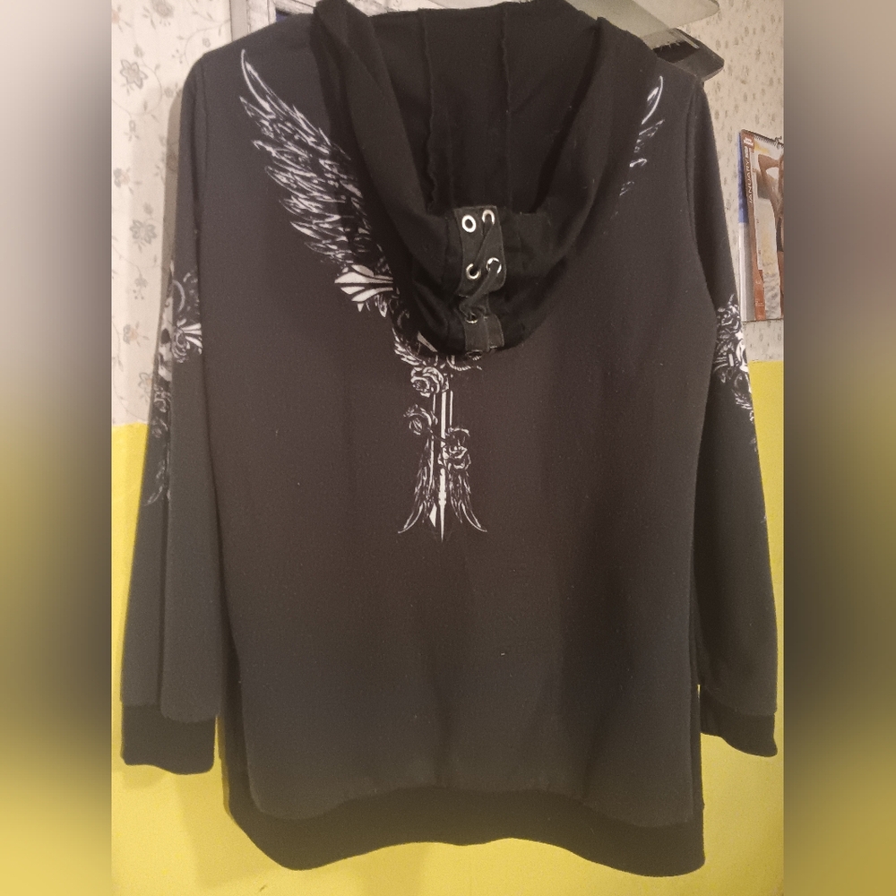 Black Lace-Up Hoodie with White Wing Skull Design. Pre-loved Condition - Picture 2 of 6